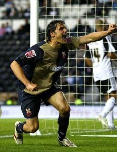 Ben Wright (footballer born 1980)