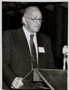 Raymond Hoffenberg