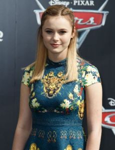 Mia Jenkins