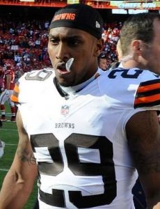 Leon McFadden (American football)