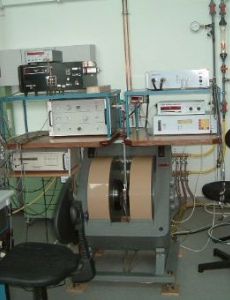 Electron paramagnetic resonance