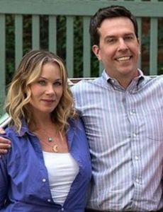 Ed Helms and Christina Applegate