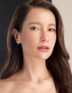 Anne Thongprasom