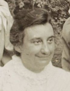 Alice Lee