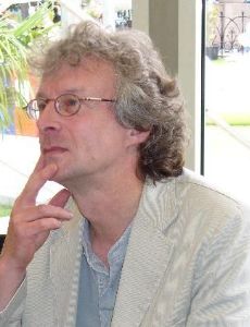 Andrew Drummond (author)