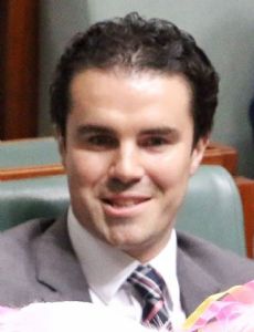 Tim Watts (politician)