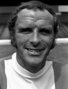 Tommy Carroll (footballer)
