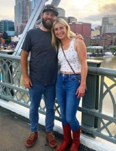 Jasmine Roth and Brett Roth (I)