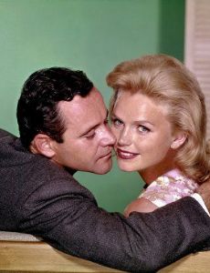 Jack Lemmon and Lee Remick