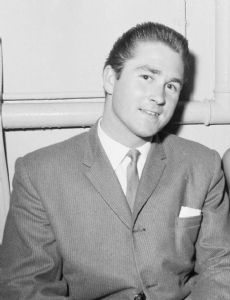 Phil Warren (promoter)