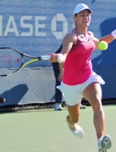 Monica Niculescu