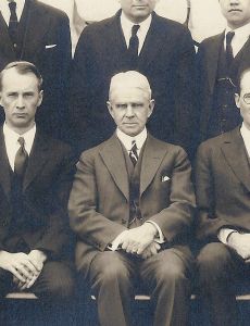 Luther Emmett Holt
