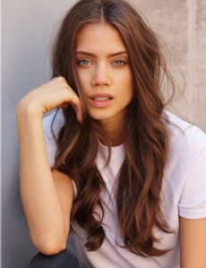 Jacqueline Oloniceva