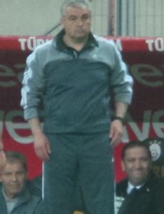 Rıza Çalımbay