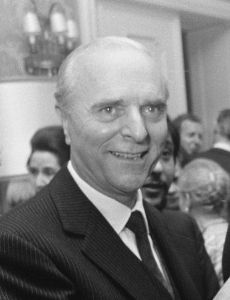 Ángel Sanz Briz