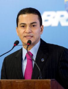 Marcos Pereira (politician)