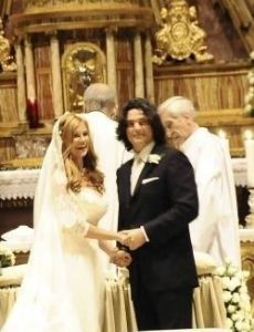 Debora Caprioglio and Angelo Maresca