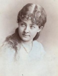 Sadie Martinot