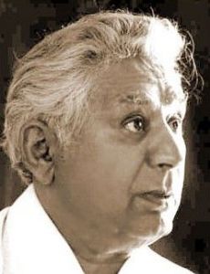 Bozorg Alavi
