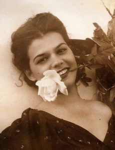 Ana Enriqueta Terán