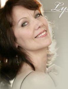 Lynne Wintersteller