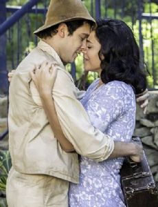 Sérgio Guizé and Débora Nascimento