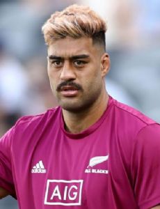 Akira Ioane