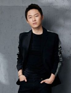 Liang Bo