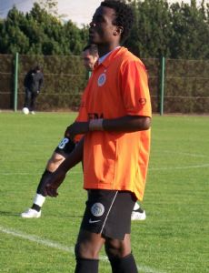 Costa Nhamoinesu
