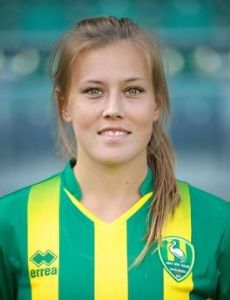Dominique Bruinenberg