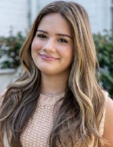 Ellie Bates
