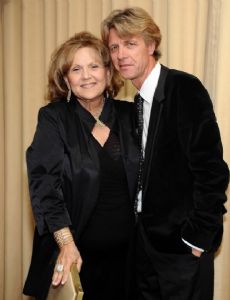 Brenda Vaccaro and Guy Hector