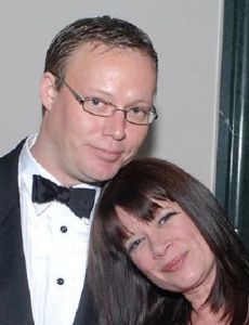 Hannah Waterman and Ricky Groves