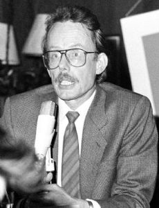 Manfred Bruns
