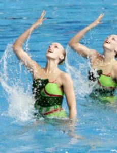Lisa Daniels (synchronized swimmer)