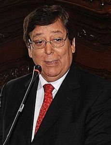 Enrique Bernales Ballesteros