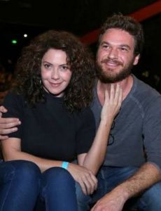 Emílio Dantas and Fabiula Nascimento