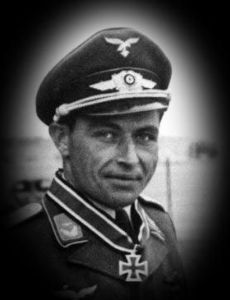 Anton Lindner (pilot)
