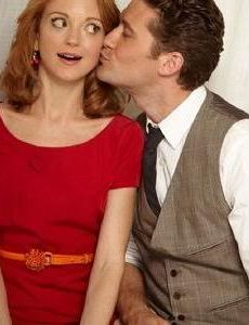 Matthew Morrison and Jayma Mays