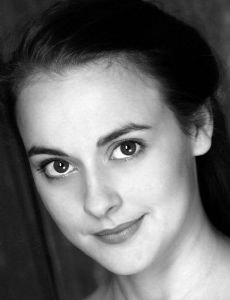 Sara Topham