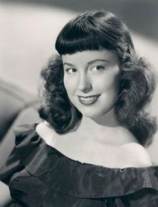 Mary Lee Robb