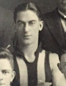 Les Harvey (footballer)