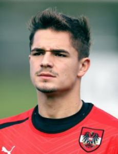 Nikola Dovedan