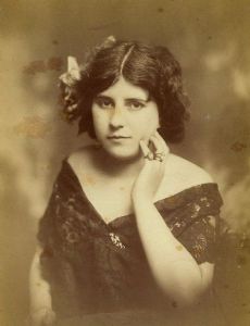 Adelina de Lara