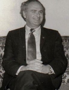 Laurie Aarons