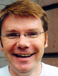 David Jones (video game developer)