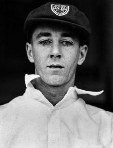 Ray Robinson (cricketer)