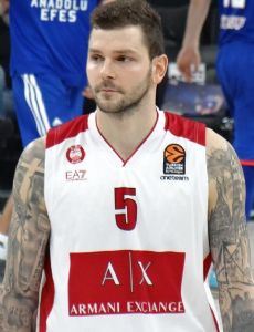 Vladimir Micov