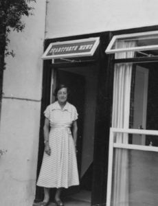 Vera Anstey