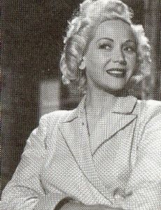 Elena Lucena